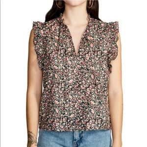 NWT BB Dakota ditsy top By Steve Madden